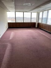 6160 N Cicero Ave, Chicago, IL à louer Photo de l’immeuble– Image 1 sur 3