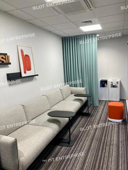 Bureau dans Cesson-Sévigné à louer - Photo intérieure – Image 3 sur 19