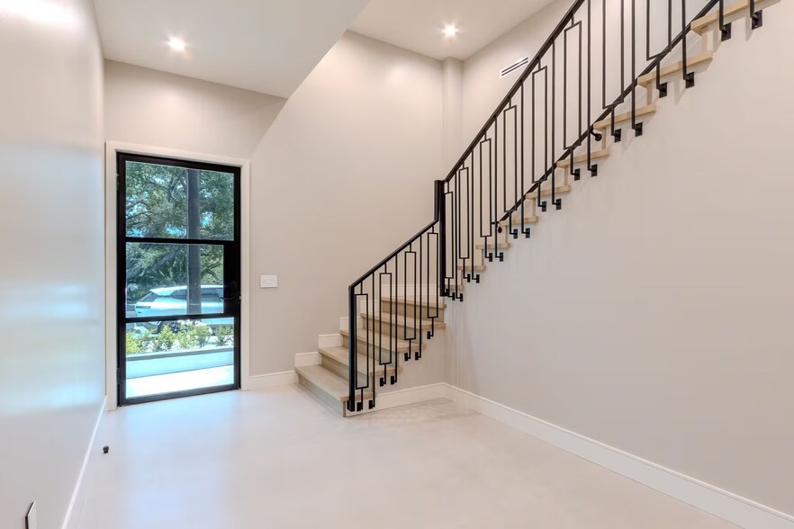 2941 Mary St, La Crescenta, CA à vendre - Photo de l’immeuble – Image 3 sur 26
