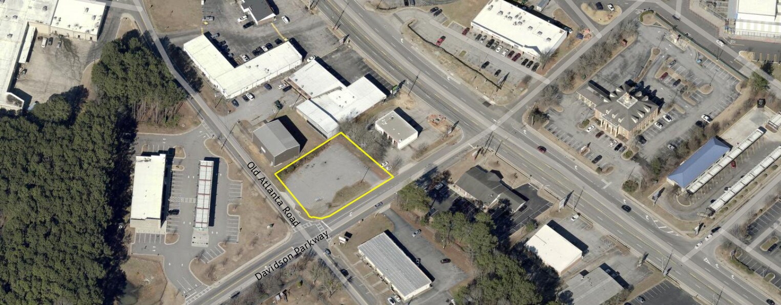 9900 Davidson Pky, Stockbridge, GA à louer Photo principale– Image 1 sur 10