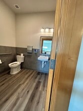 14718 Tahoma Blvd SE, Yelm, WA à louer Photo intérieure– Image 2 sur 9