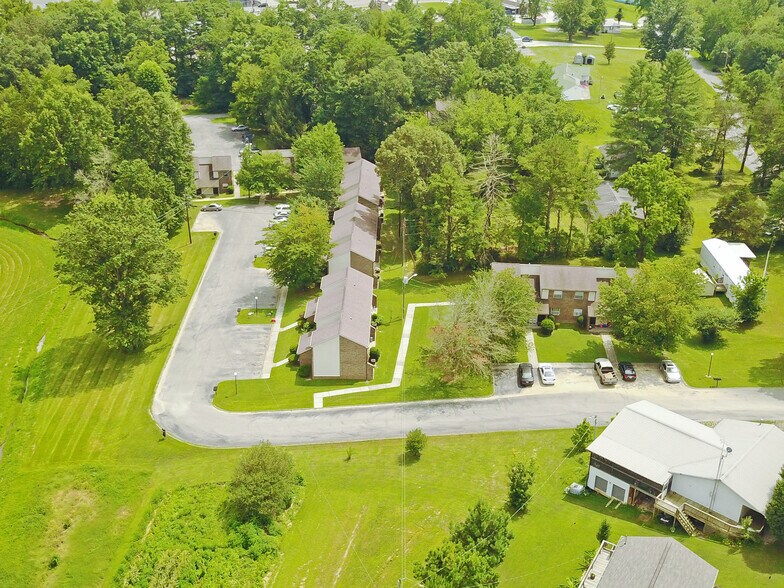 170 Lloyd St, Oneida, TN à vendre - Photo principale – Image 1 sur 1