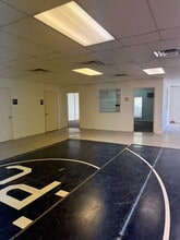 6501 Boeing Dr, El Paso, TX à louer Photo intérieure– Image 2 sur 11