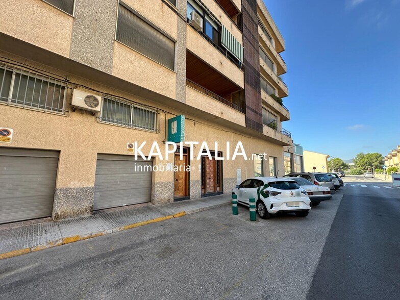 Local commercial dans L'Olleria, Valencia à louer - Photo de l’immeuble – Image 2 sur 18