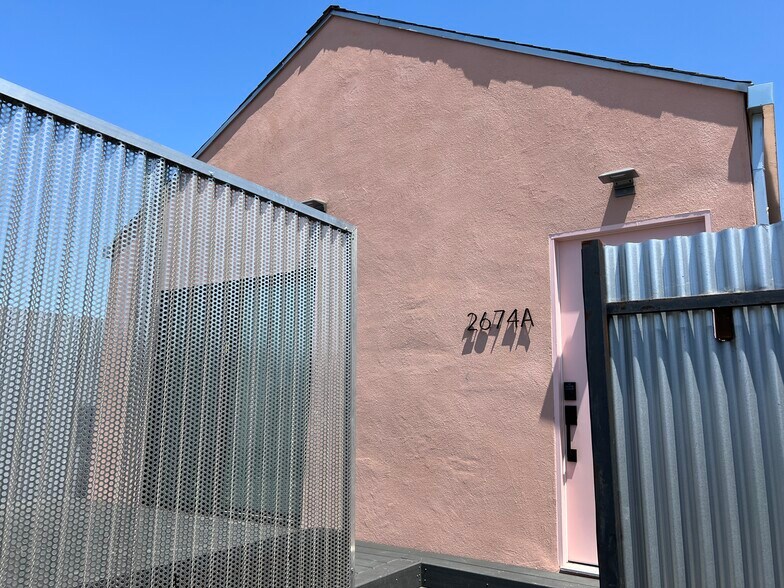 2674 Main St, San Diego, CA à vendre - Photo de l’immeuble – Image 3 sur 17