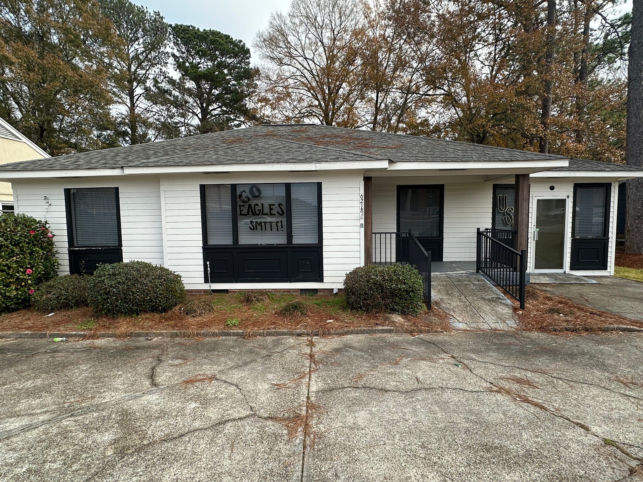 6218 U S Highway 49, Hattiesburg, MS à louer Photo de l’immeuble– Image 1 sur 2