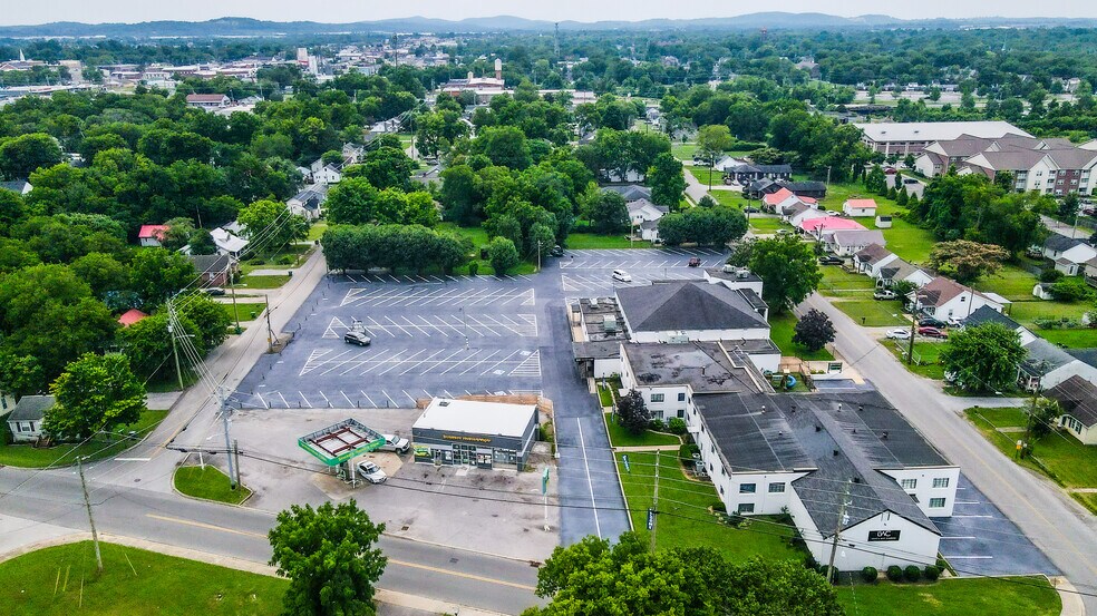 310 Coles Ferry Pike, Lebanon, TN à vendre - Photo de l’immeuble – Image 1 sur 23