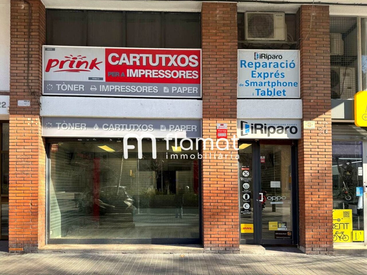 Local commercial dans Barcelone, Barcelona à louer Photo de l’immeuble– Image 1 sur 4