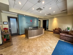 690 E Warner Rd, Gilbert, AZ à louer Photo intérieure– Image 2 sur 8