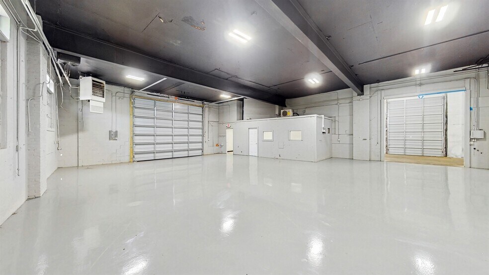 44 Stockman St, West Orange, NJ à louer - Photo intérieure – Image 3 sur 8