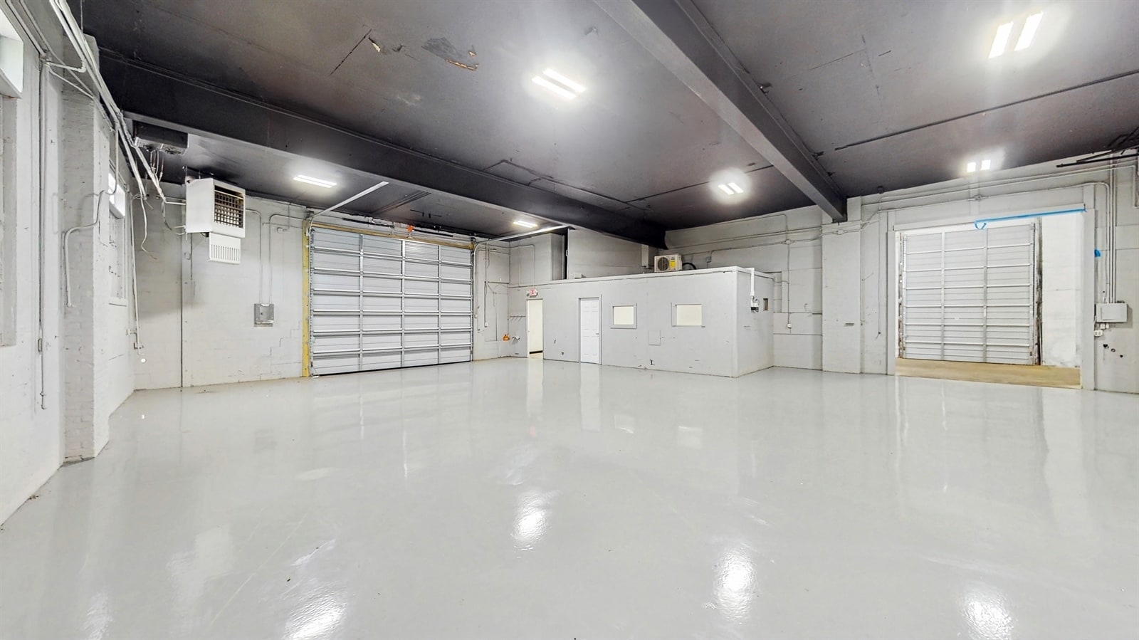 44 Stockman St, West Orange, NJ à vendre Photo intérieure– Image 1 sur 5