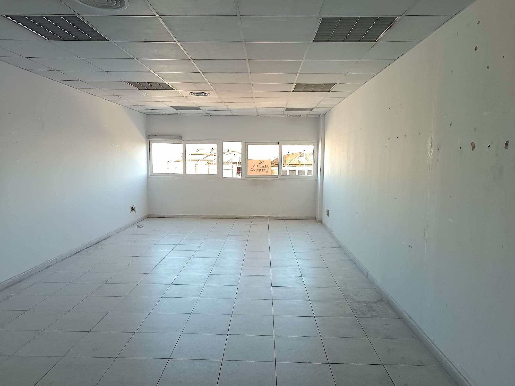 Bureaux/Local commercial dans Collado Villalba, Madrid à louer Plan d’étage– Image 1 sur 5
