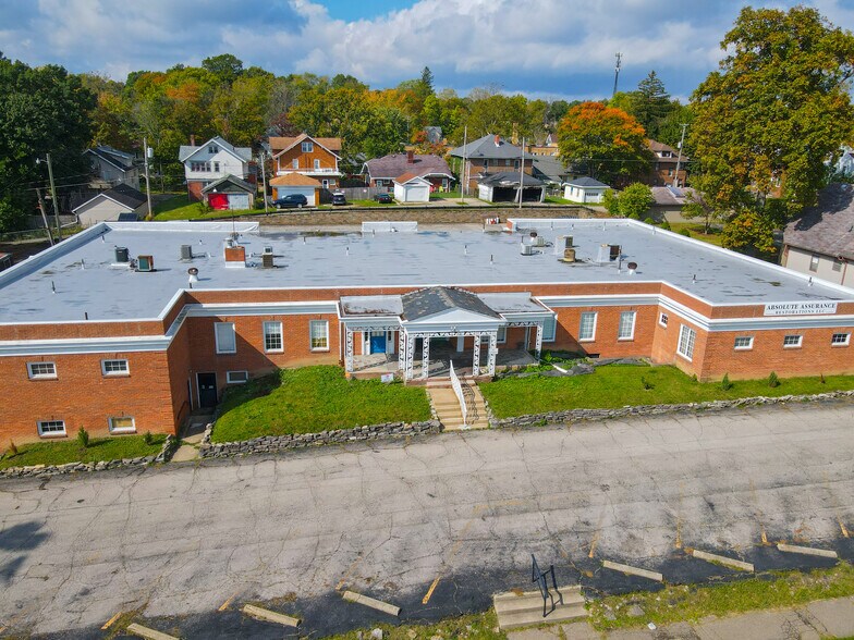 120 Sturges Ave, Mansfield, OH à vendre - Photo de l’immeuble – Image 2 sur 45