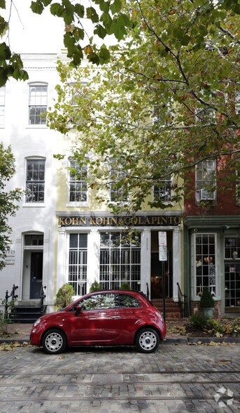 3233 P St NW, Washington, DC à louer - Photo de l’immeuble – Image 3 sur 4