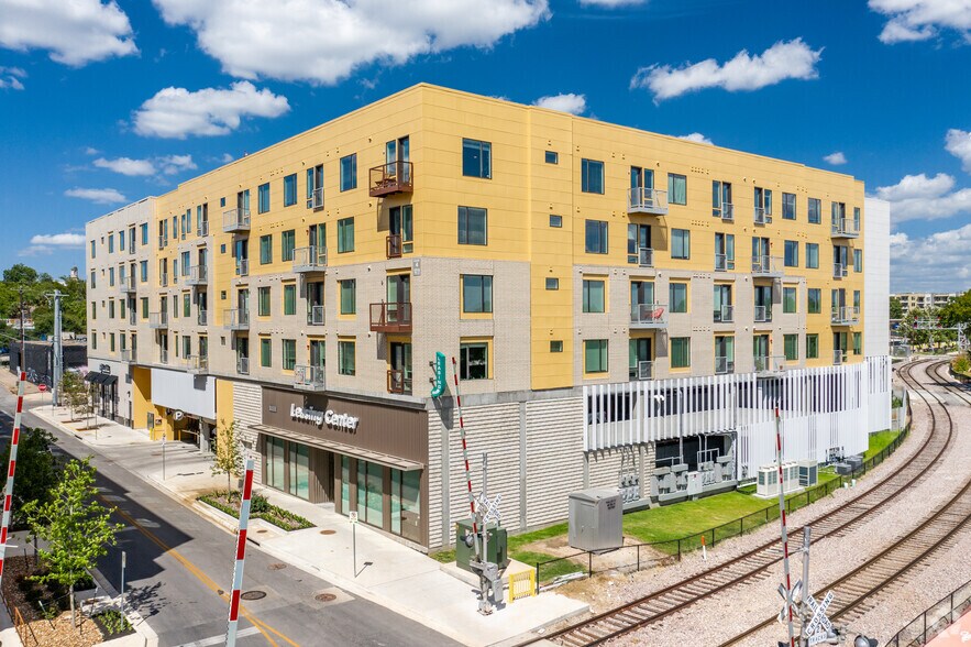 1211 E 5th St, Austin, TX à louer - Photo principale – Image 1 sur 75