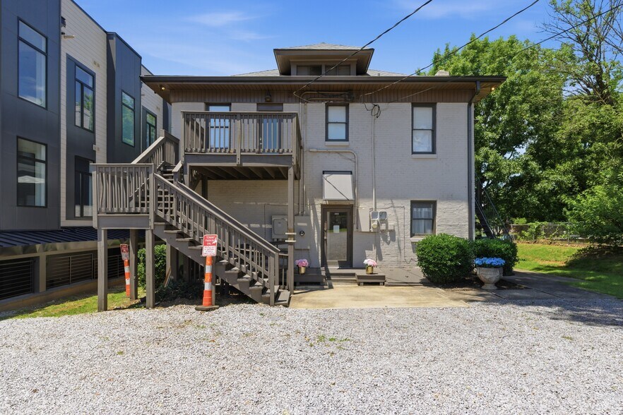 203 N 11th St, Nashville, TN à vendre - Photo de l’immeuble – Image 3 sur 26