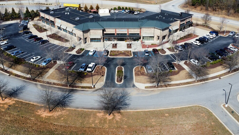 100-130 Allawood Ct, Simpsonville, SC à vendre - Photo de l’immeuble – Image 1 sur 13