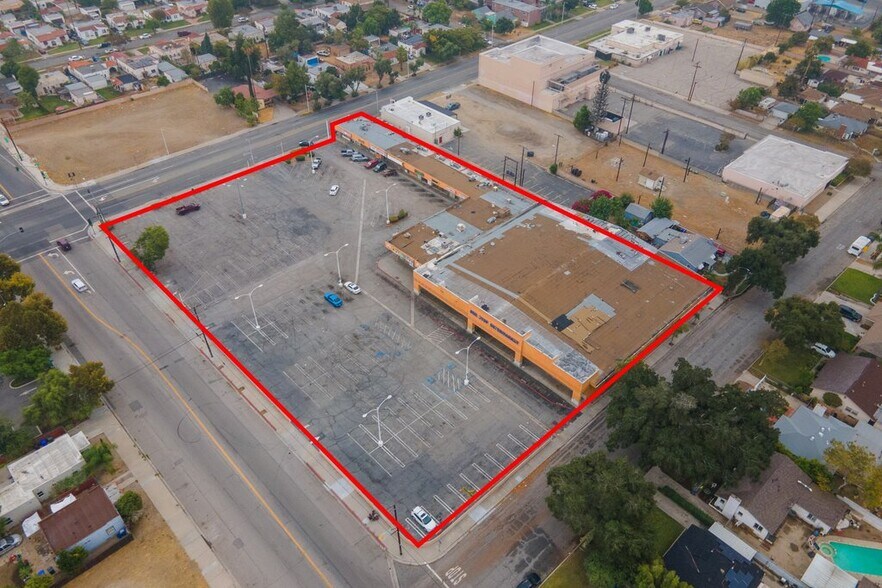 541 W Marshall Blvd, San Bernardino, CA à vendre - Aérien – Image 3 sur 10