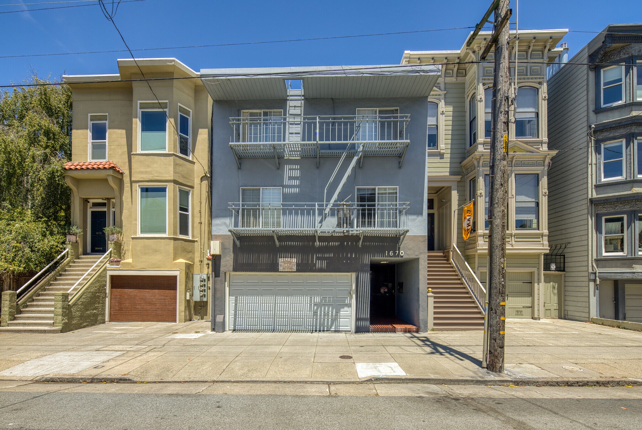1670 Hayes St, San Francisco, CA à vendre Photo de l’immeuble– Image 1 sur 10