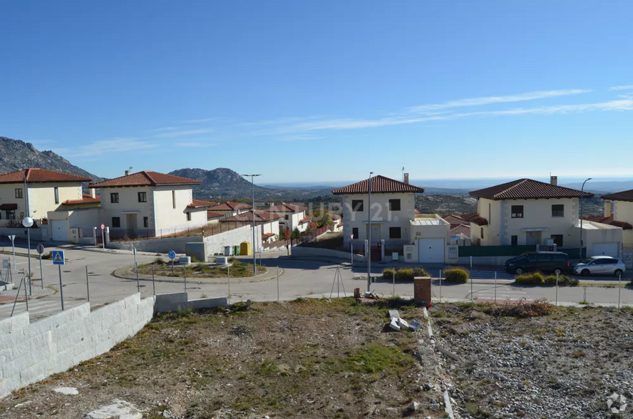 Terrain dans Bustarviejo, Madrid à vendre - Photo de l’immeuble – Image 3 sur 20