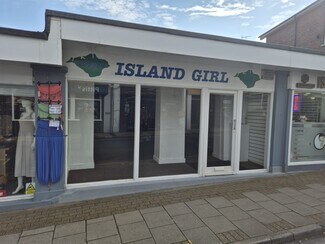 Plus de détails pour 28 High St, Sandown - Local commercial à louer