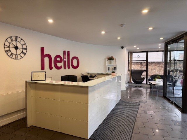 42-44 Clarendon Rd, Watford à louer Photo intérieure– Image 1 sur 6