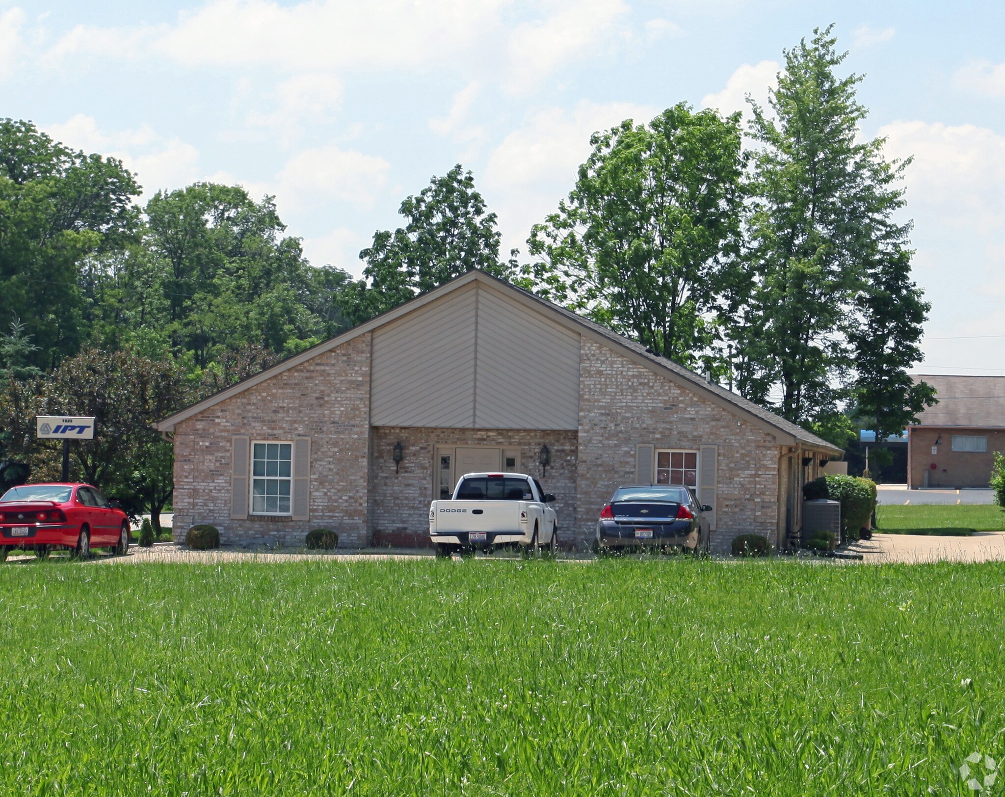 1025 S Brown School Rd, Vandalia, OH à vendre Photo de l’immeuble– Image 1 sur 3