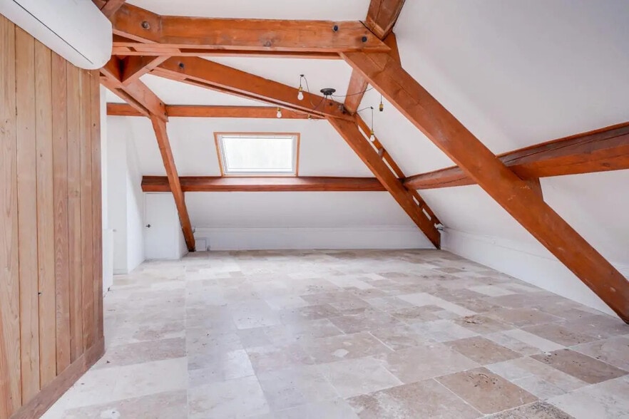 Local commercial dans Mérignac à louer - Photo de l’immeuble – Image 1 sur 8