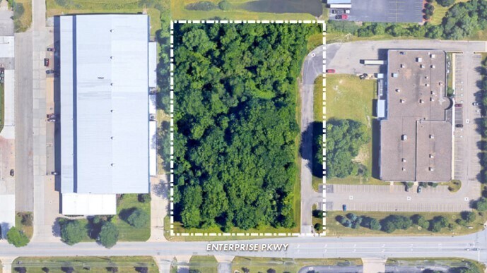 Enterprise Pky, Twinsburg, OH à vendre Aérien– Image 1 sur 2