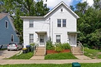 Plus de détails pour 15 S Johnson St, Iowa City, IA - Logement à vendre