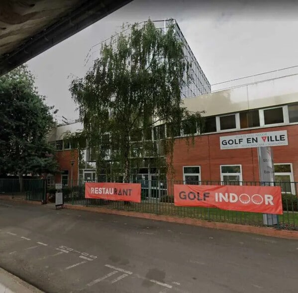 23 Quai Du President Carnot, Saint-Cloud à louer - Photo de l’immeuble – Image 2 sur 26