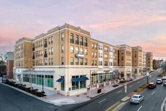 Plus de détails pour 450 N Washington St, Falls Church, VA - Bureau/Local commercial à louer