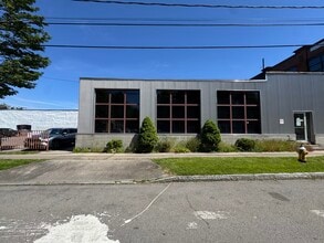 176 Anderson Ave, Rochester, NY à louer Photo intérieure– Image 2 sur 12
