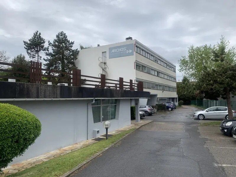 12 Rue Ampère, Igny à louer Photo de l’immeuble– Image 1 sur 9