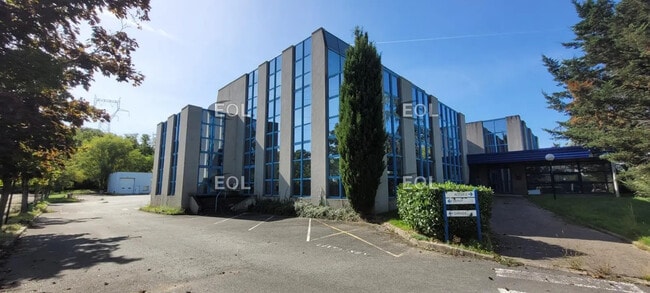 Plus de détails pour Industriel/Logistique à vendre