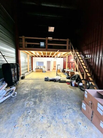 Industriel/Logistique dans Blausasc à vendre - Photo de l’immeuble – Image 3 sur 5