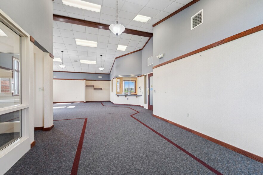 790 Eastgate Dr, Ripon, WI à vendre - Photo de l’immeuble – Image 2 sur 41
