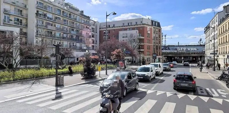 Local commercial dans Paris à louer - Photo de l’immeuble – Image 2 sur 3