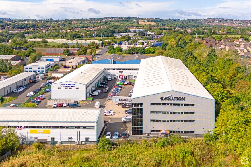 5-39 Long Acre Close, Sheffield à louer - Photo de l’immeuble – Image 2 sur 3