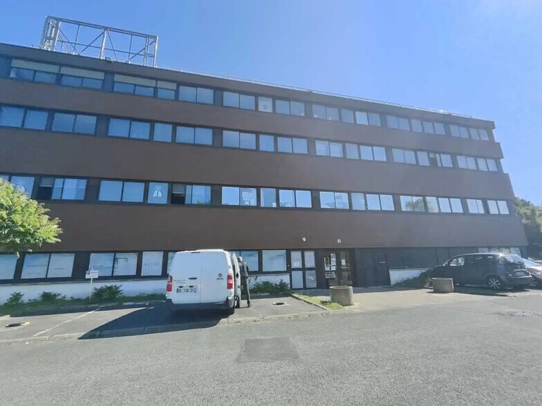 3 Allée Des Garays, Palaiseau à louer - Photo de l’immeuble – Image 1 sur 9