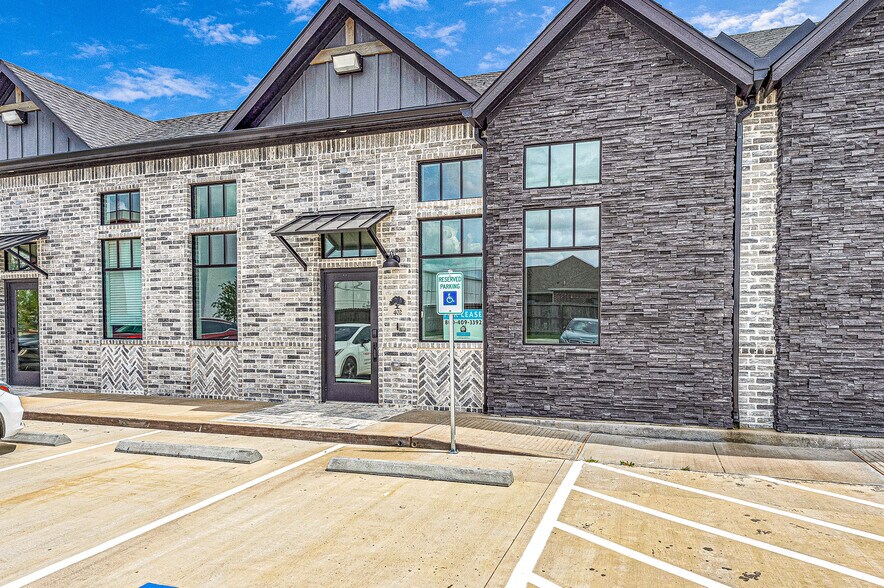 2031 N Mason Rd, Katy, TX à louer - Photo de l’immeuble – Image 2 sur 21