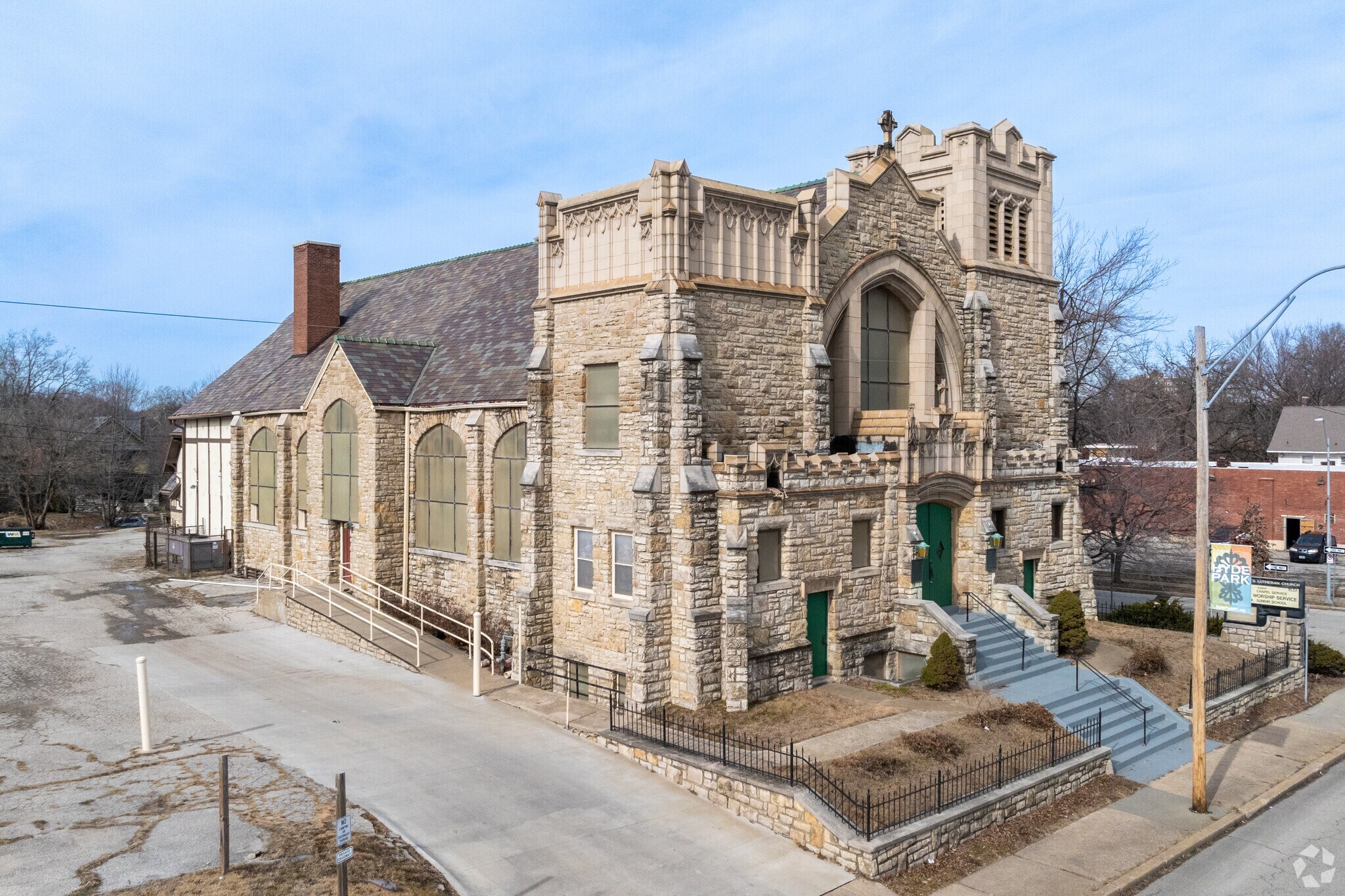 3800 Troost Ave, Kansas City, MO à vendre Photo principale– Image 1 sur 5