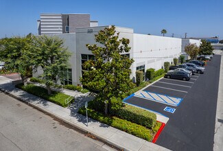 Plus de détails pour 3621 Serpentine Dr, Los Alamitos, CA - Industriel/Logistique à vendre