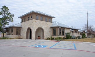 Plus de détails pour 2401 W Oak St, Denton, TX - Bureau à vendre