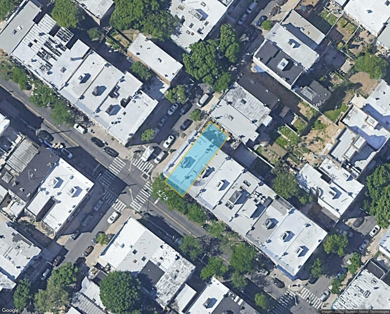 601 Seneca Ave, Ridgewood, NY à vendre Photo principale– Image 1 sur 2