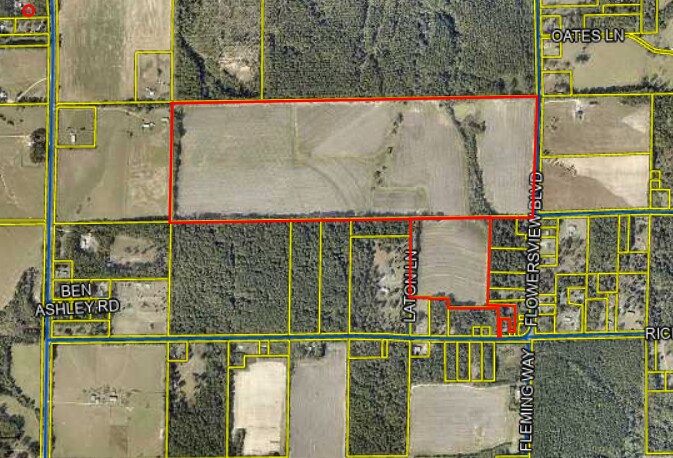 101 Flowersview Blvd, Laurel Hill, FL à vendre - Photo de l’immeuble – Image 2 sur 8