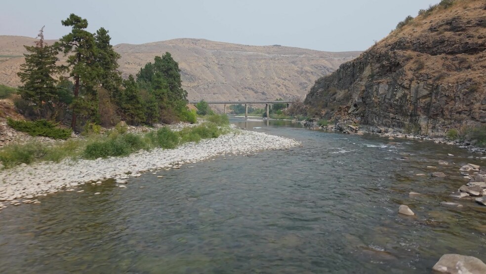 385 State Route 153, Pateros, WA 98846, USA, Pateros, WA à vendre - Vidéo sur l’annonce professionnelle – Image 2 sur 34