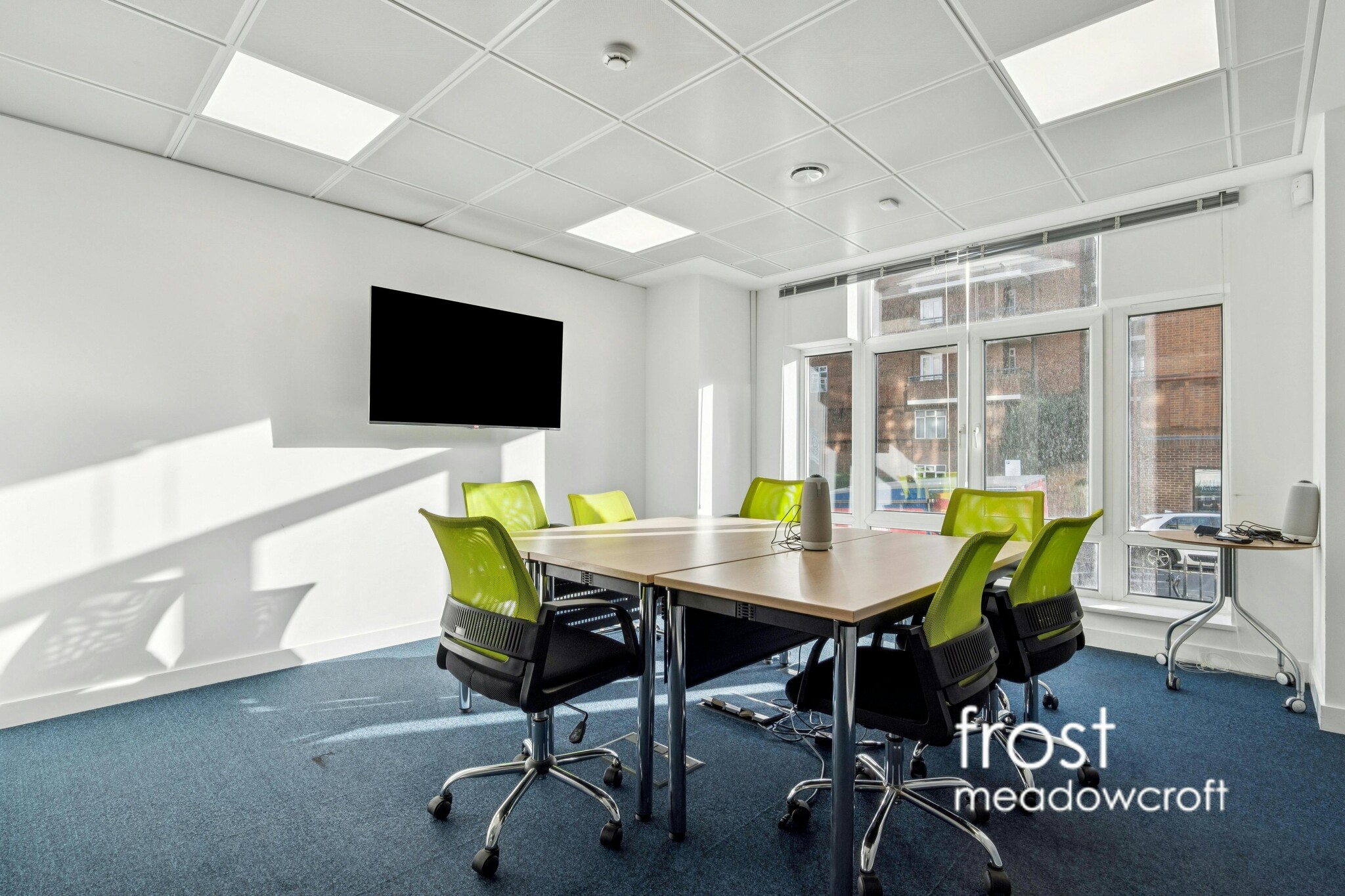 4 Keswick Rd, Londres à louer Photo intérieure– Image 1 sur 6