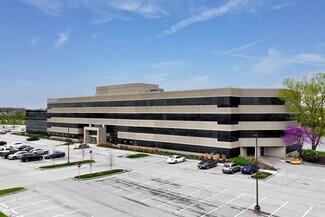 Plus de détails pour 7440 Woodland Dr, Indianapolis, IN - Bureau à louer