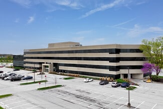 Plus de détails pour 7440 Woodland Dr, Indianapolis, IN - Bureau à louer